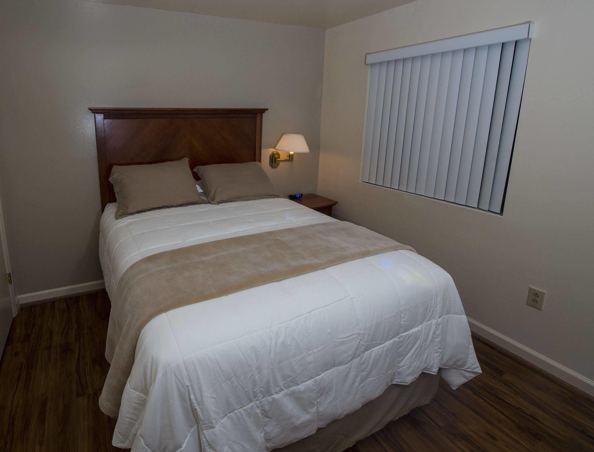 Affordable Suites Kannapolis Bagian luar foto
