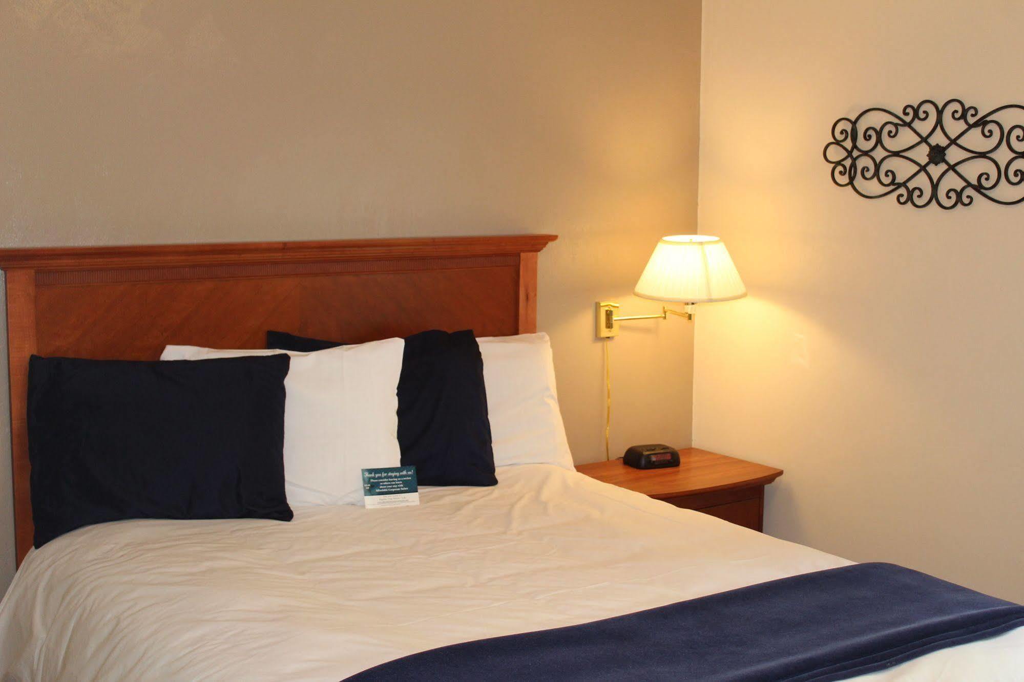Affordable Suites Kannapolis Bagian luar foto